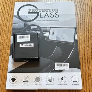 Tesla Protector Glass - Black and White